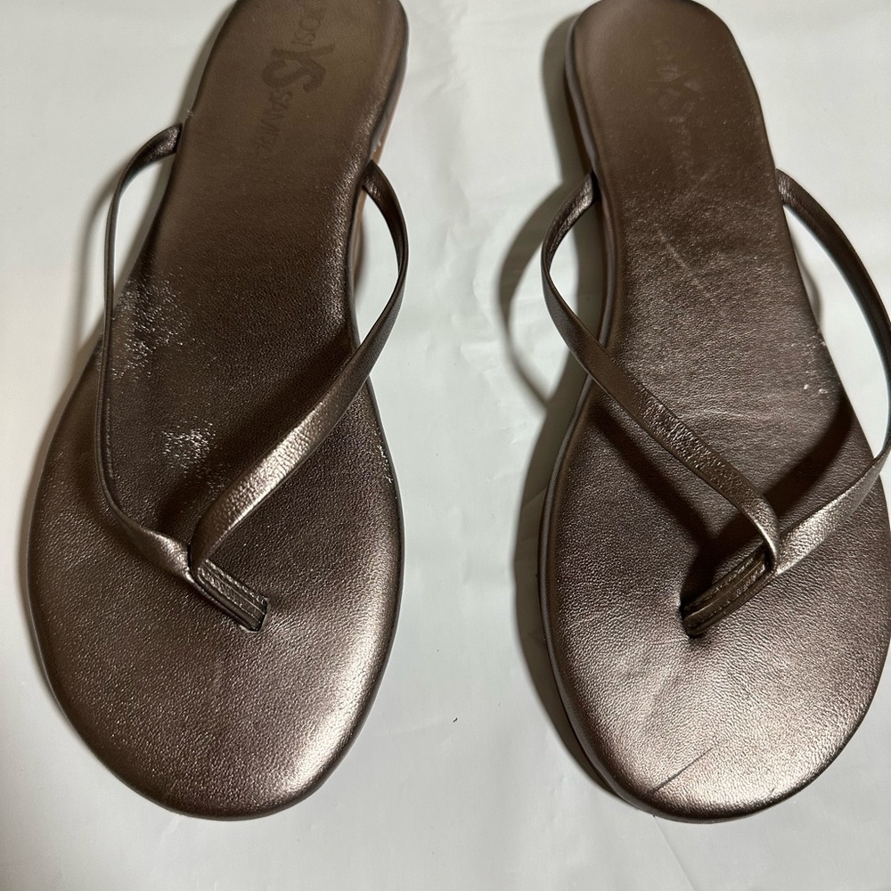 Yosi Samra Size 8 Pewter Thong Women’s Sandals Pre Owned. - Picture 2 of 8